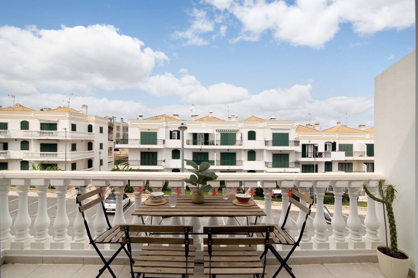 Apartamento inteiro, Apartamento de férias "Urbanização Lagar 133" com vista para o mar e varanda privada in Cabanas de Tavira, Conceição e Cabanas de Tavira