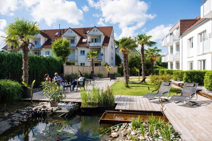 Hotel für 4 Personen, mit Terrasse und Garten sowie Sauna und Ausblick in Konstanz-Litzelstetten