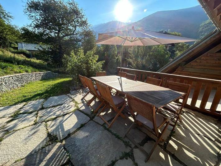Gîte pour 8 personnes, avec vue et jardin, animaux acceptés à Allemond - 4