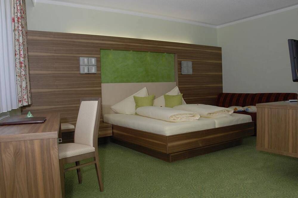 Doppelzimmer Komfort - Hotel Sonnenheim in Bad Kleinkirchheim, Nockberge