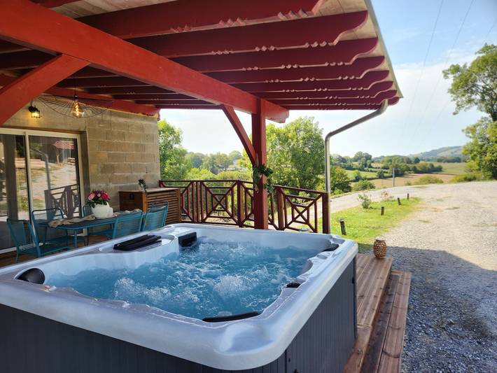 Holiday Home “Mendi Borda” with Spa, Private Terrace, Wi-Fi, Air Conditioning