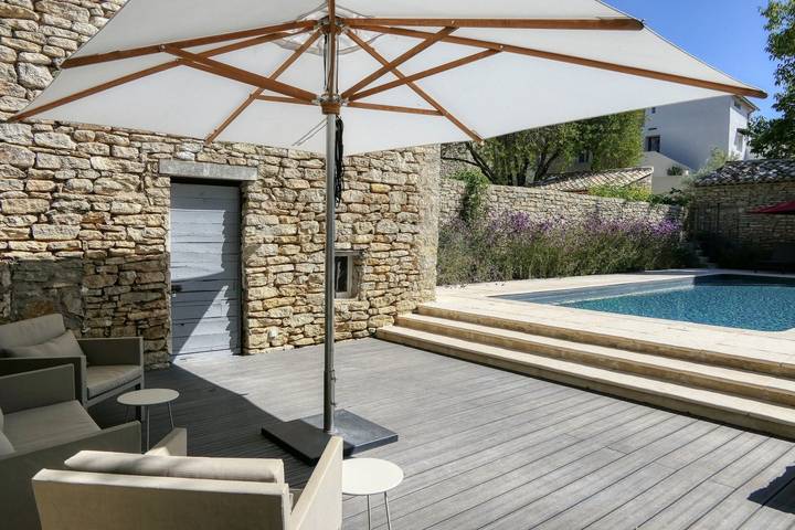 Gîte pour 10 personnes, avec jardin et terrasse, animaux acceptés à Ménerbes - 2