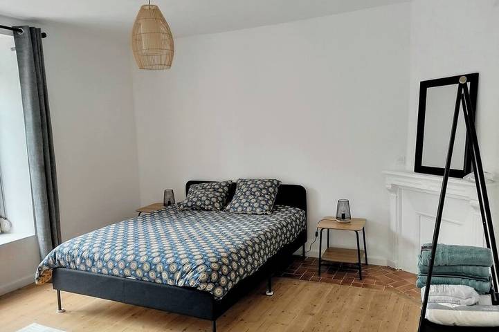 Location de vacances pour 16 personnes, avec sauna et jacuzzi ainsi que terrasse et jardin à Scaër - 2