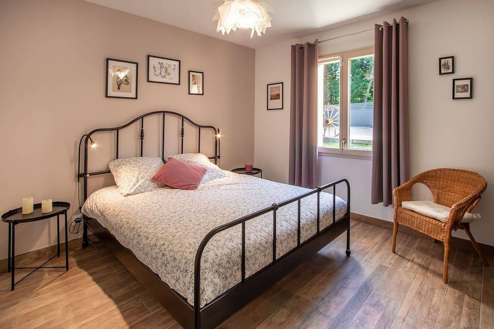 Maison Périgourdine, Climatisée, Adaptée Handicapés, Avec Piscine Chauffée in Sarlat-la-Canéda, Périgord Noir