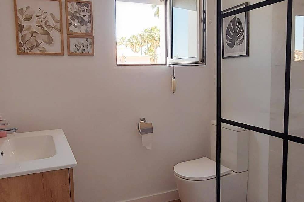 Beautiful Bungalow With Tropical Garden in Las Marinas, Dénia