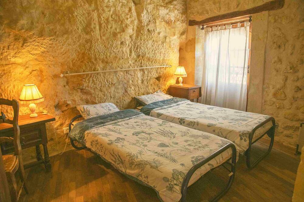 Donatello at our 'Clos Lussault' near Amboise in the Loire Valley in Lussault-sur-Loire, Tours und Umgebung