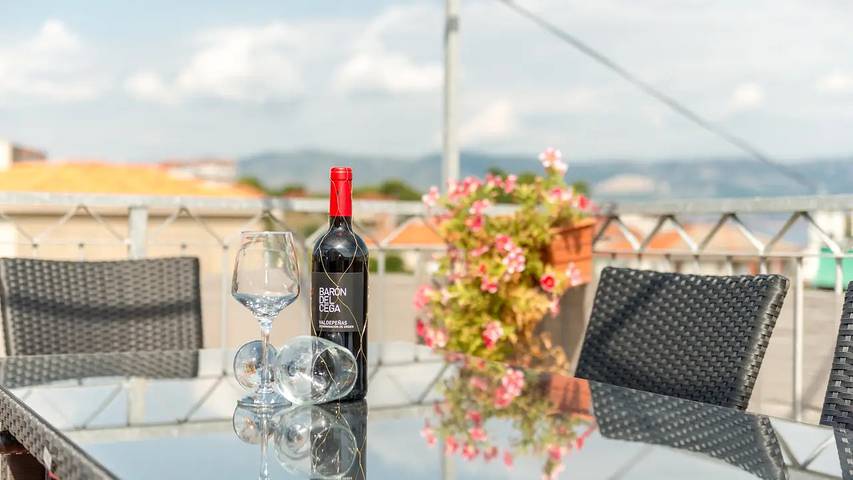 Ferienwohnung für 6 Personen, mit Terrasse auf Ciovo