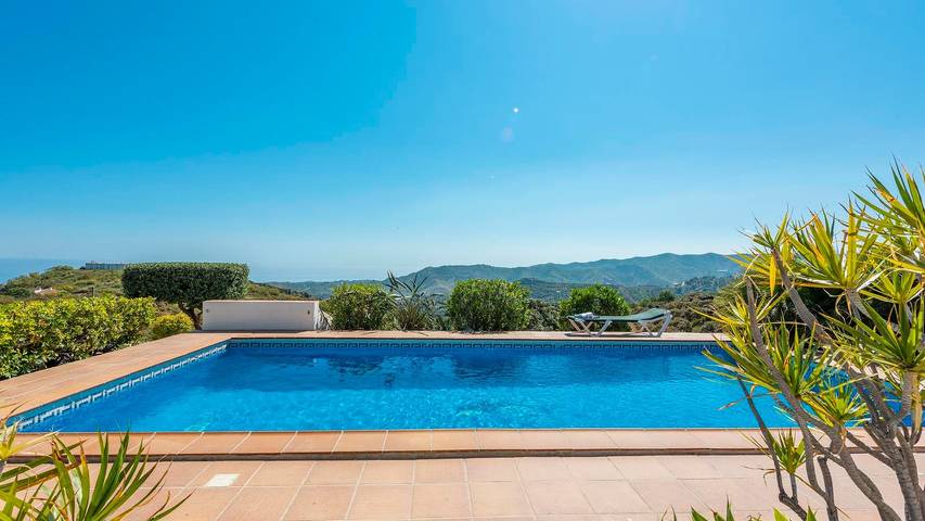 Casa rural para 8 personas, con balcón/terraza y piscina en Vélez-Málaga - 2