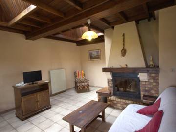 Gîte pour 6 Personnes dans Saint-Médard-en-Forez, Montbrison, Photo 2