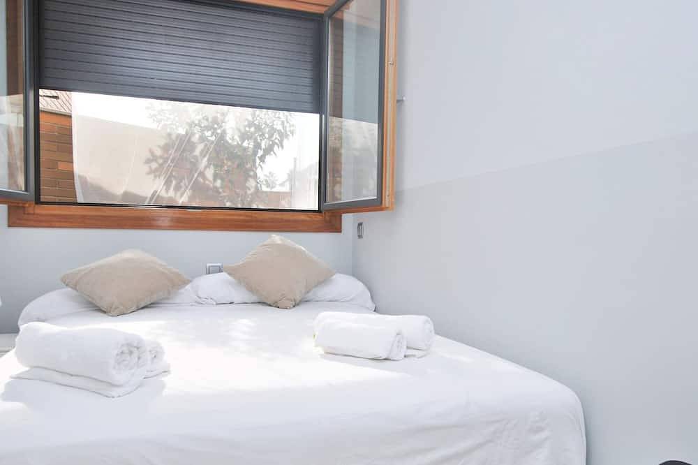 Apartamento entero, Home Pool and Beach · Planta baja w/piscina - 5 min de la playa in Cabrera de Mar, Costa del Maresme