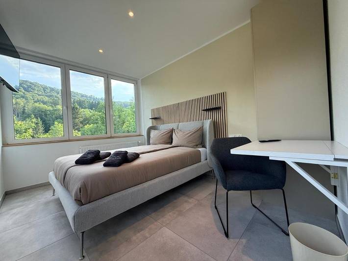 Ferienhaus für 2 Personen, mit Terrasse und Garten sowie Ausblick in Bollendorf