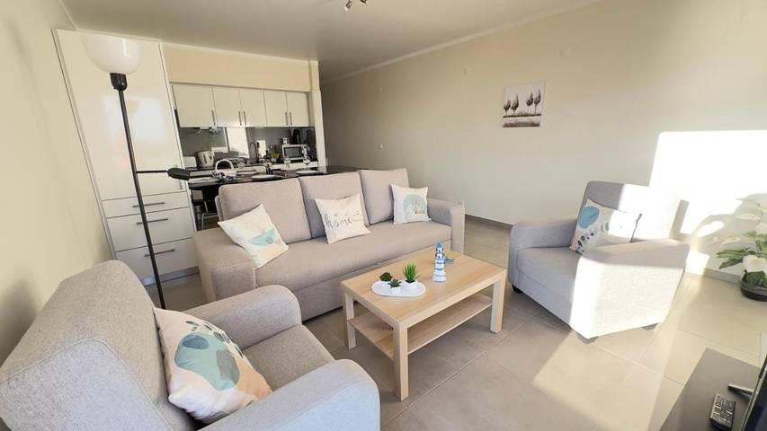 Apartamento de férias para 5 pessoas, com varanda e vista em Praia da Areia Branca