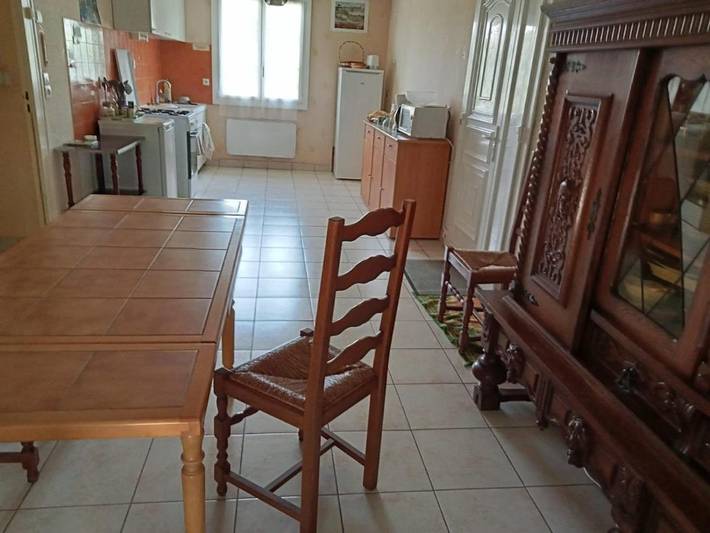 Location de vacances pour 2 personnes, avec vue et jardin à Bouresse - 2