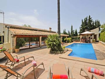 Villa in Selva, Mallorca Inselmitte für 6 