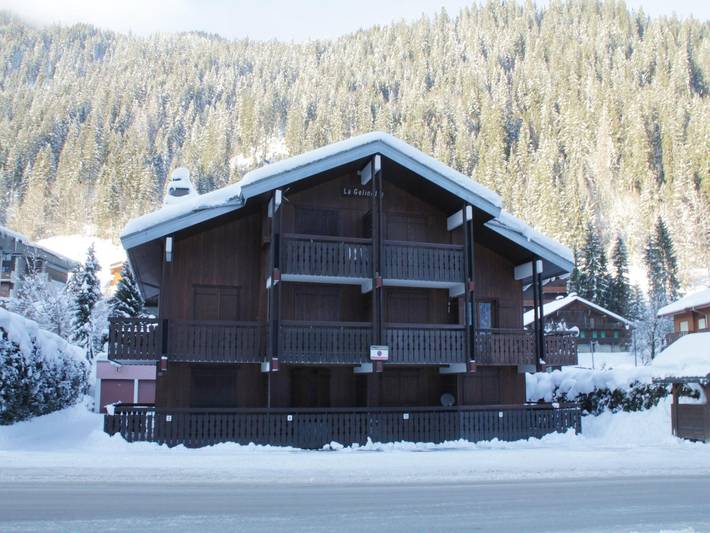 Villa for 4 people, with balcony in Savoy