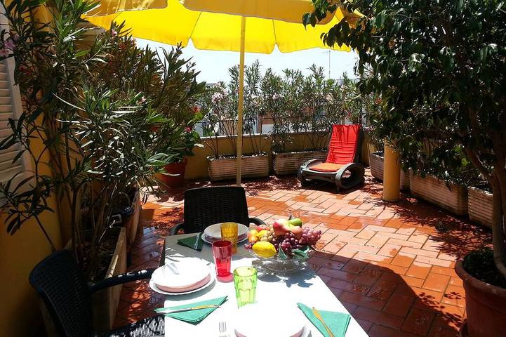 Gîte pour 5 personnes, avec balcon à Formia