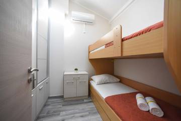 Appartement voor 4 Personen in Tivat, Montenegro, Afbeelding 4