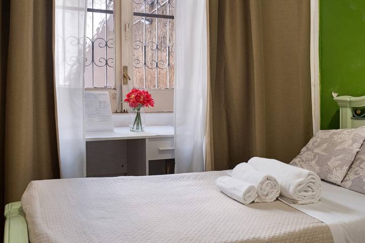 Home Joséphine - Caserta - Triple Room with Private External Bathroom in Caserta, Caserta Province