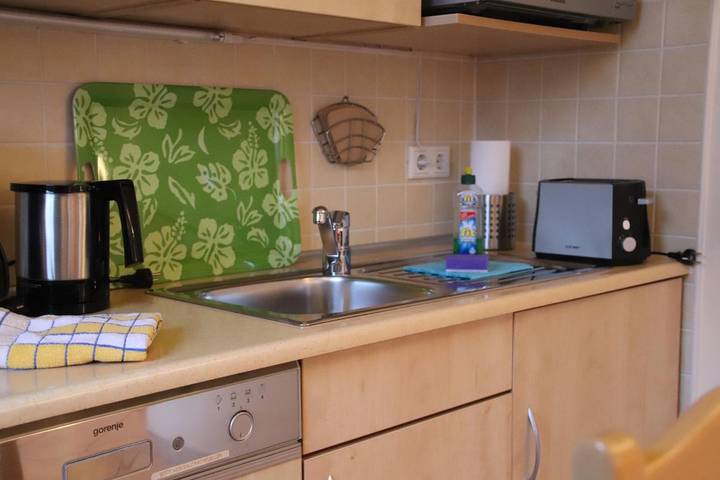 Ferienwohnung für 4 Personen, mit Terrasse und Sauna in Lobbe - 4