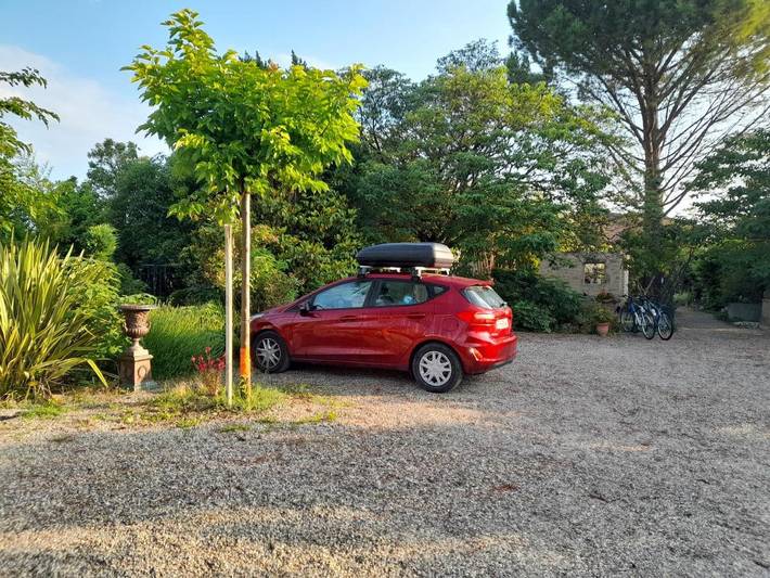 Gîte pour 2 personnes, avec vue et piscine ainsi que terrasse et jardin, animaux acceptés à Montélimar - 2