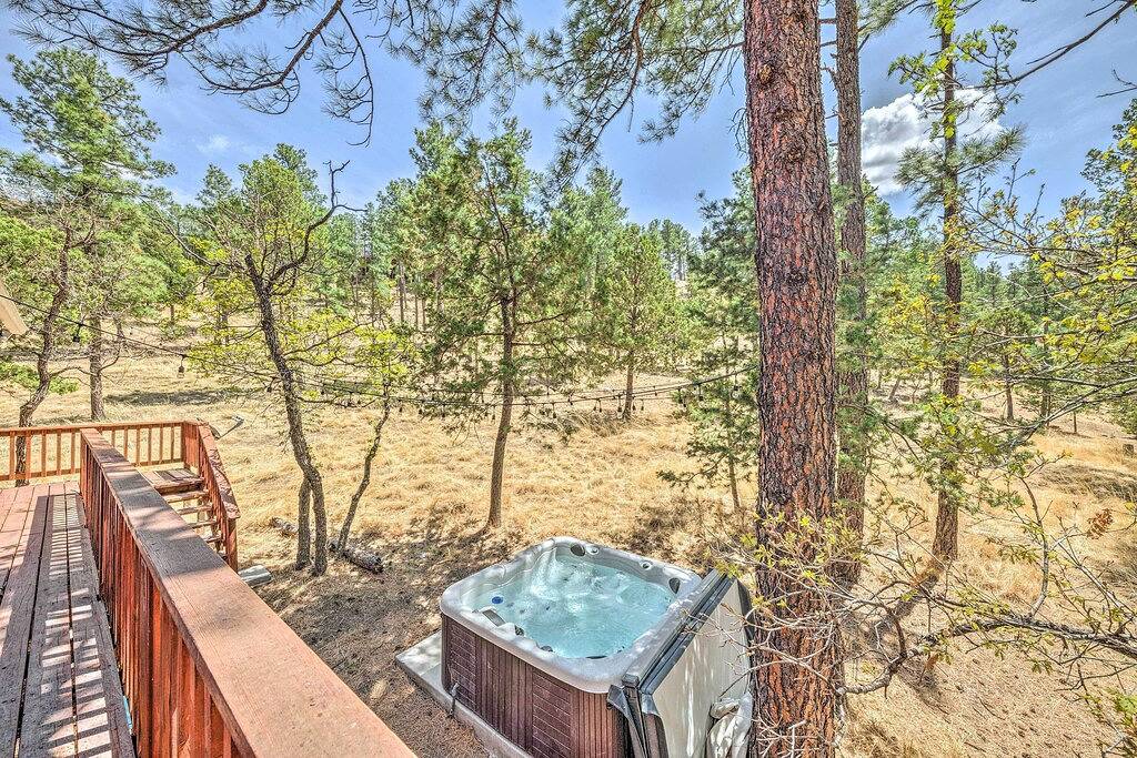 Unique & Modern Alto Home w/ Private Hot Tub! in Alto, Ski Apache