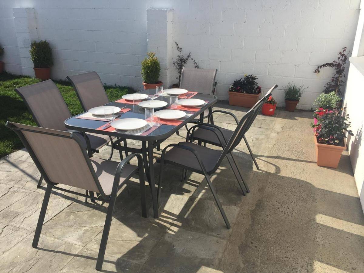 Holiday home for 8 people with garden in Rosslare, County Wexford