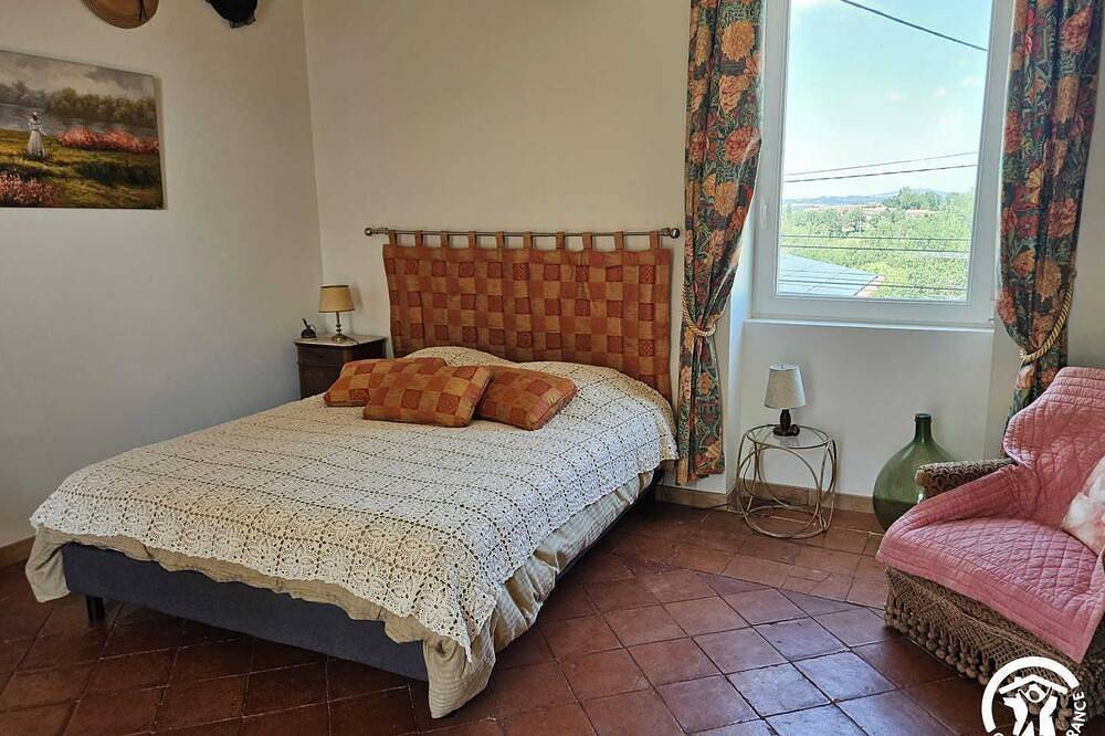 The Twins' surprise in Castres, Castres region