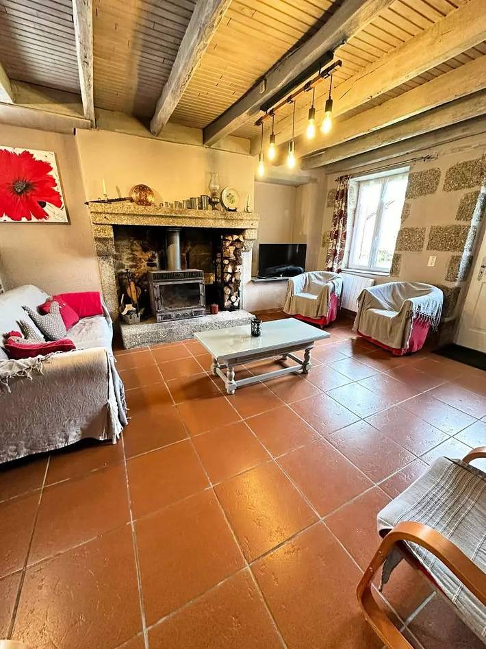 Gîte pour 7 personnes, avec jardin à Le Châtenet-en-Dognon - 4