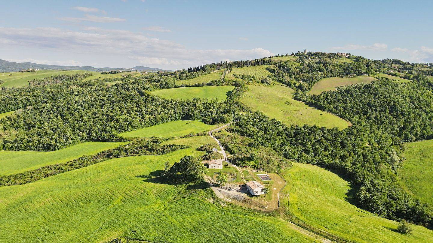 Casa vacanza per 9 persone con piscina in San Casciano dei Bagni, Siena e dintorni
