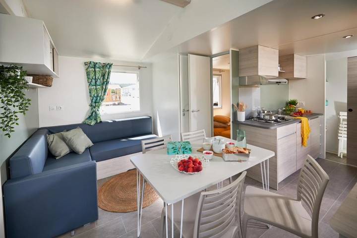 Location de vacances pour 5 personnes, avec jardin ainsi que piscine et vue à Coëx - 3