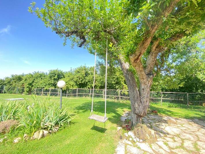 Location de vacances pour 14 personnes, avec jardin ainsi que vue et piscine, animaux acceptés à Vignanello - 2