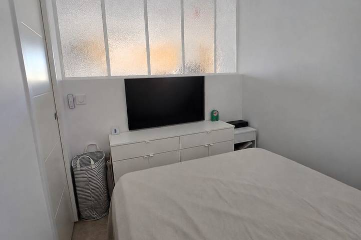 Appartement entier, Appartement très calme avec piscine privée dans le Luberon in La Tour-d'Aigues, Parc naturel régional du Luberon