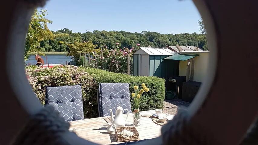Ferienhaus für 2 Personen, mit Garten am Fleesensee