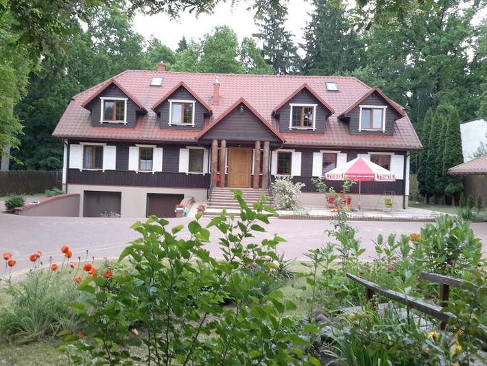 Apartament wakacyjny dla 3 osób, z Taras i Ogród oraz Widok w Hajnówka