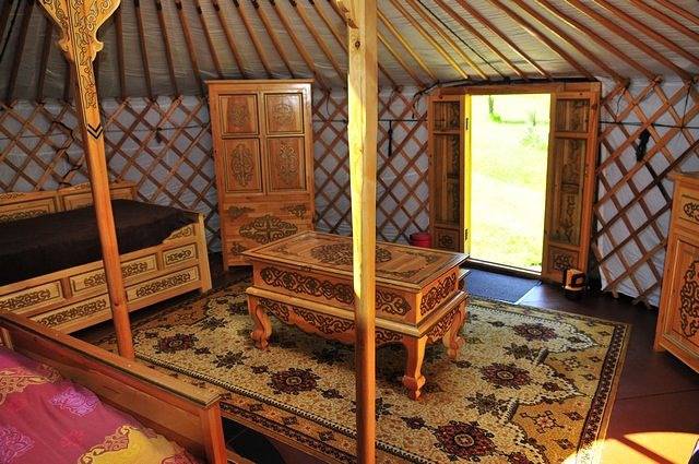 Yourte pour 4 personnes, avec jardin en Bretagne - 4