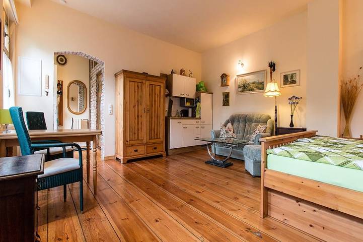 Ferienwohnung für 3 Personen, mit Garten und Pool