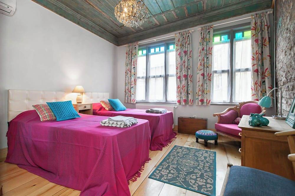 Storica casa di 3 piani nel centro di Istanbul, recentemente restaurato, confortevole soggiorno! in Fatih, Istanbul