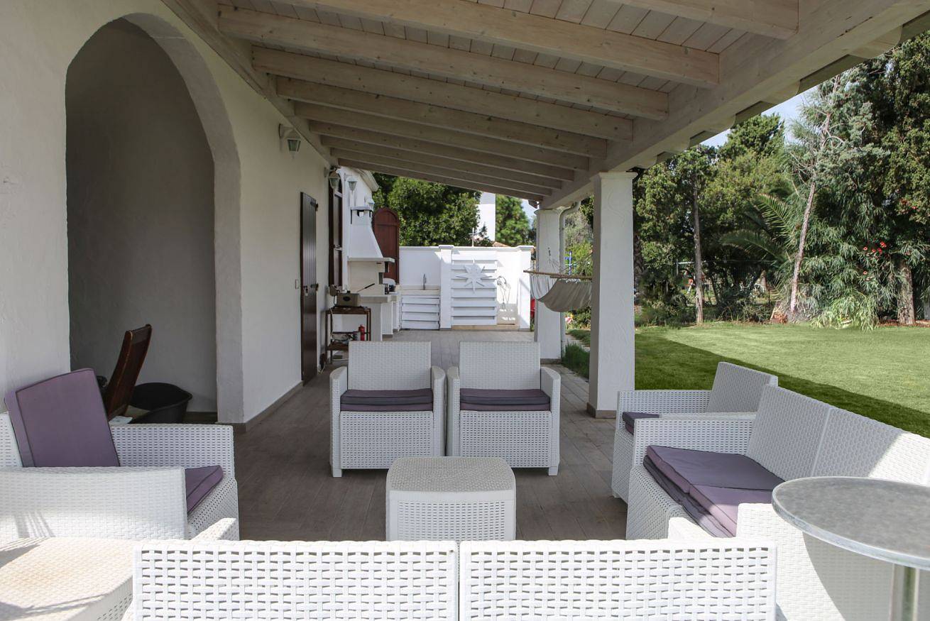 Ferienhaus für 6 Personen mit Balkon/Terrasse in Porto Columbu, Sarroch