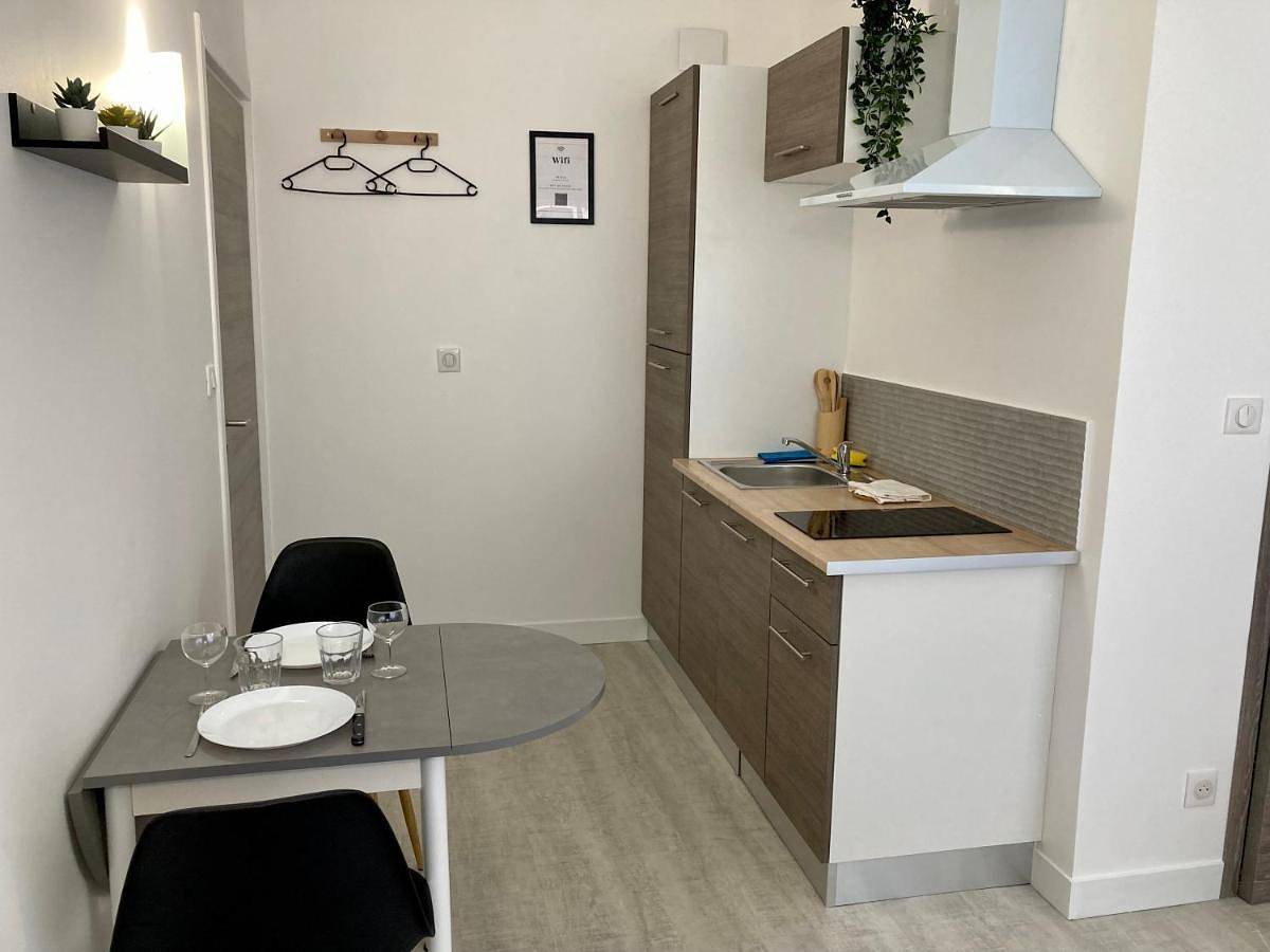 Appartement entier, Superior Studio in Montcy-Notre-Dame, Ardennes