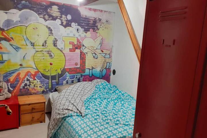 Location de vacances pour 3 personnes, avec jacuzzi ainsi que jardin et terrasse, animaux acceptés à Mimet - 3
