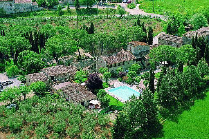 Location de vacances pour 4 personnes, avec jardin et piscine, animaux acceptés à Colle di Val d'Elsa - 2