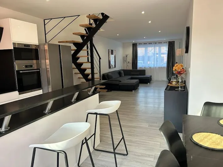 Apartamento de vacaciones para 6 personas, con terraza y jardín - 1