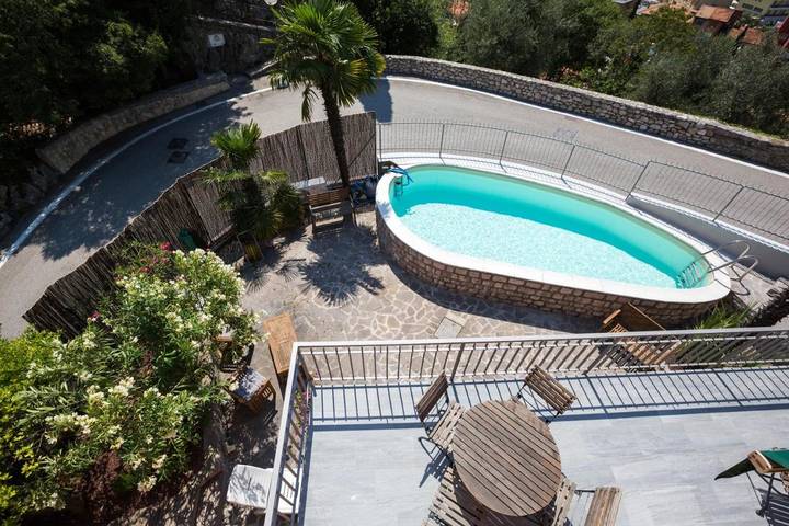 Ferienhaus für 6 Personen, mit Seeblick und Garten sowie Pool und Ausblick in Torbole - 4