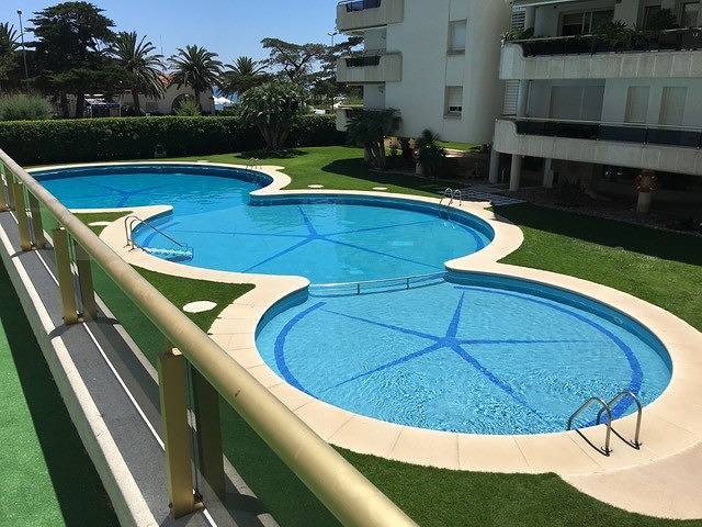 Ferienwohnung für 4 Personen, mit Terrasse und Garten sowie Pool in Sitges - 3