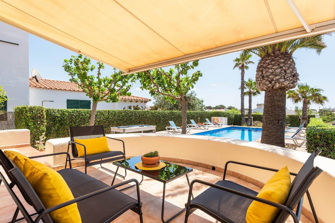 Casa de vacaciones con piscina particular para 6 personas aprox. 140 qm en Cala'n Blanes, Menorca (Costa oeste de Menorca) in Cala Blanes, Ciudadela