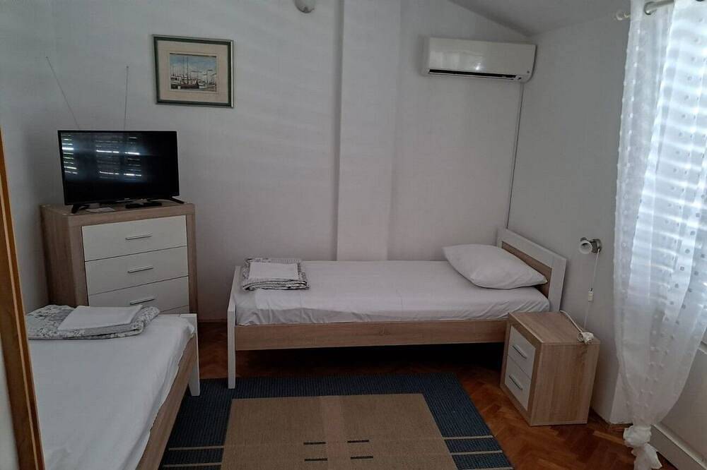Appartement entier, Appartement de deux chambres prés de la plage Stara Novalja, Pag in Stara Novalja, Pag
