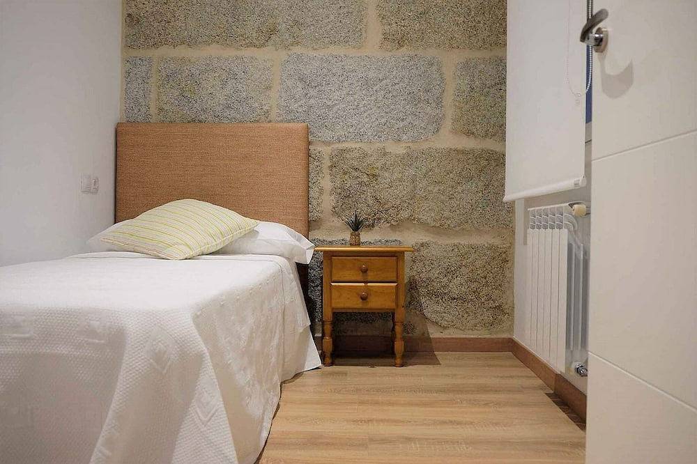 Entire apartment, Apartment in Ourense near Hot Springs in Ourense, Ourense Region