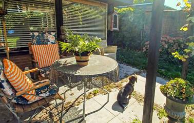 Location de vacances pour 4 personnes, avec jardin dans Warmenhuizen