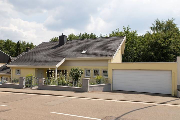 Location de vacances pour 7 personnes, avec jardin à Pirmasens