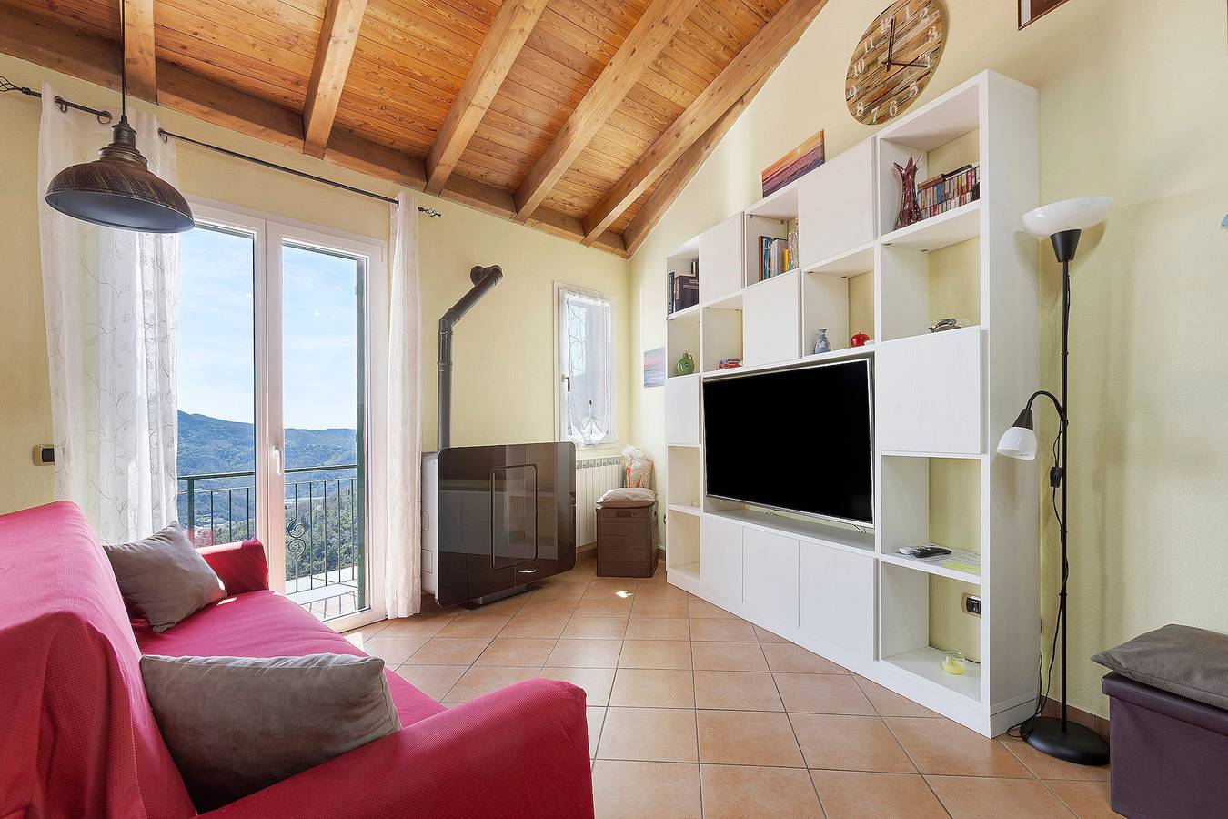 Appartamento intero, Appartamento 'La Casetta Di Dany - Casarza Ligure' con Vista Montagna, Wi-Fi e Aria Condizionata in Casarza Ligure, Riviera di Levante